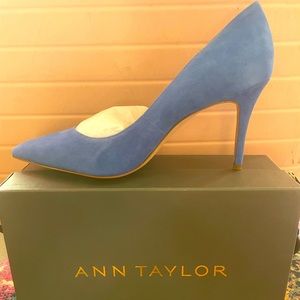 New size 11 pair of Ann Taylor blue suede pumps